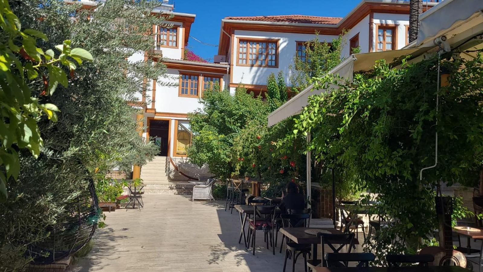 Woo Town Suites Antalya Ngoại thất bức ảnh